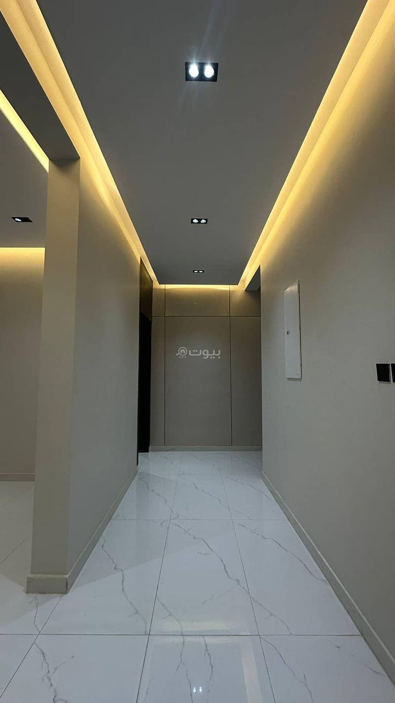 Villa in East Riyadh，Al Rimal 8 bedrooms 1250000 SAR - 87752366