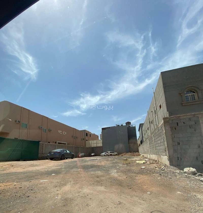 Residential Land in Al Rawabi 1250000 SAR - 87752316