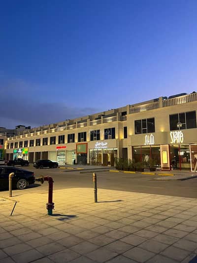 عمارة سكنية  للايجار في شمال الرياض، الرياض - عمارة فندقية للايجار بالكامل موقع ممتاز جدا
