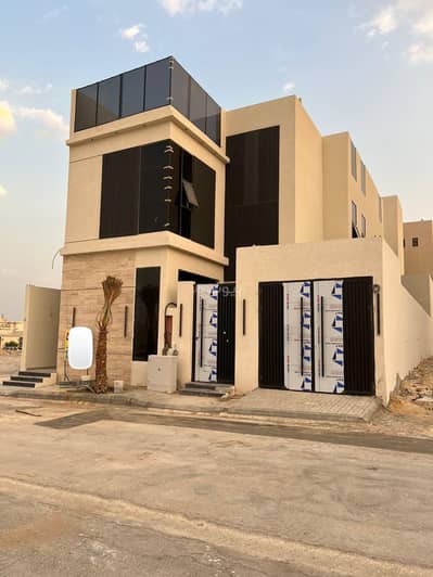 6 Bedroom Villa for Sale in West Riyadh, Riyadh - A villa consisting of 6 bedrooms for sale in Mahdia