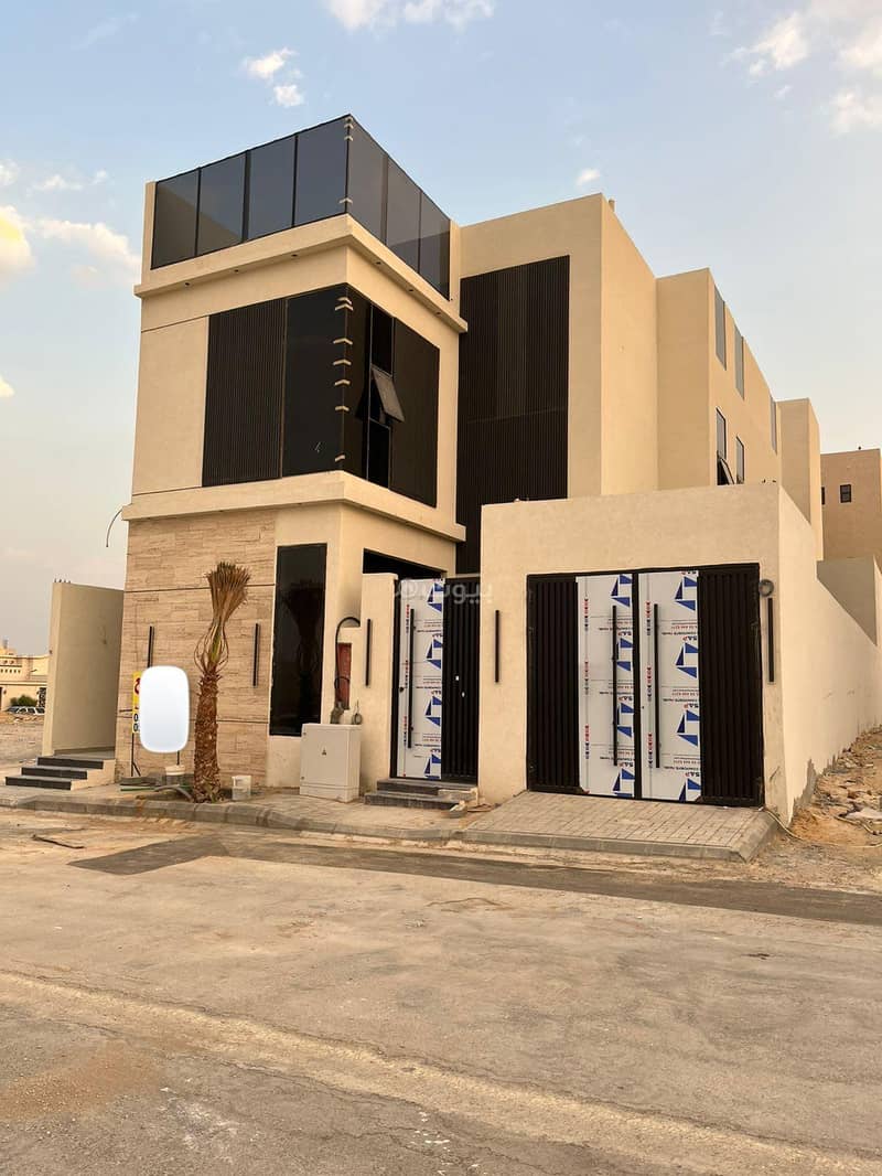 A villa consisting of 6 bedrooms for sale in Mahdia