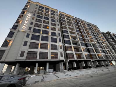 7 Bedroom Flat for Sale in Al Shati Al Gharbi, Dammam - 5 Bedroom Apartment For Sale in Al Shati Al Gharbi, Dammam