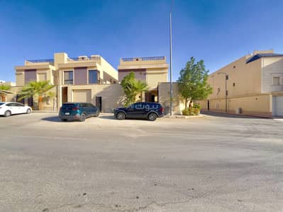 فیلا 5 غرف نوم للبيع في شمال الرياض، الرياض - عقار للبيع