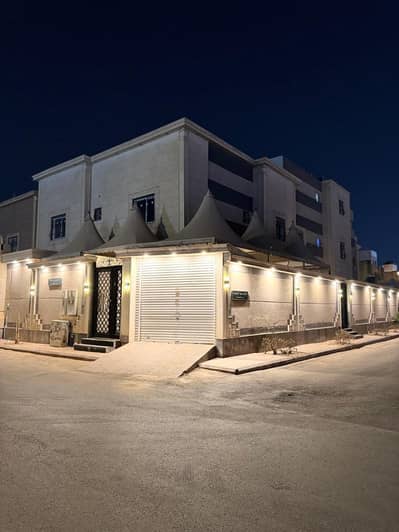 فیلا 4 غرف نوم للايجار في شرق الرياض، الرياض - فيلا مميزة للإيجار بالكامل – موقع زاوية على شارعين شمال الرياض
