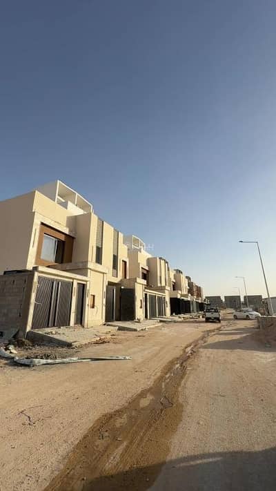 4 Bedroom Flat for Sale in West Riyadh, Riyadh - Townhouse