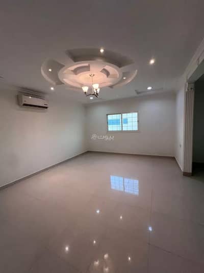 2 Bedroom Floor for Rent in North Riyadh, Riyadh - For Rent – Spacious Upper Floor in Al Sahafah
