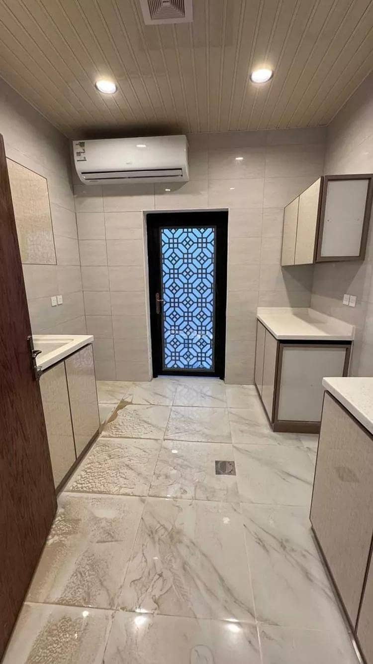 Villa For Rent in Al Sadafah, Dammam