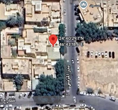 فیلا 5 غرف نوم للبيع في وسط الرياض، الرياض - للبيع فيلا كقيمه ارض بحى الملز المساحه 1250م شارع 15شرقي الاطوال 50في 25 م سعر المتر 4500ريال قابل للتفاوض