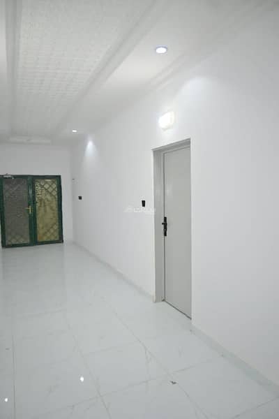 شقة 2 غرفة نوم للايجار في شرق الرياض، الرياض - شقة جديدة مفروشة للايجار في الشهداء، شرق الرياض