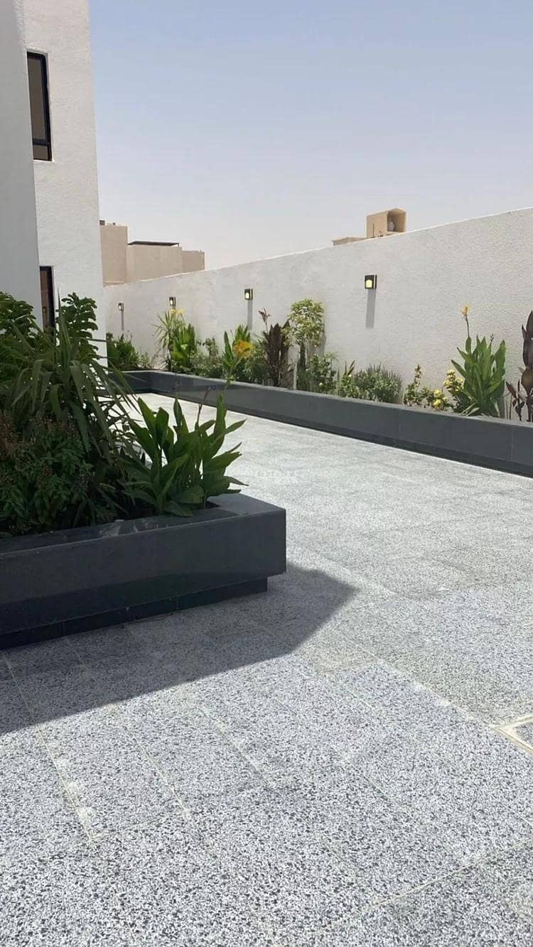 Villa For Sale in Al Mahdiyah, Riyadh Villa For Sale in Al Mahdiyah, Riyadh