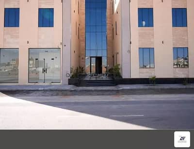 عمارة سكنية  للبيع في غرب الرياض، الرياض - عمارة سكنية فاخرة – حي المهدية