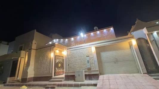 3 Bedroom Floor for Sale in West Riyadh, Riyadh - Floor For Sale in Tuwaiq, Riyadh