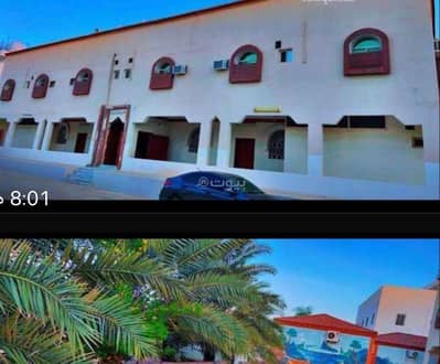 10 Bedroom Rest House for Sale in Riha District, Taif - A 10-bedroom rest house for sale in the Rihah neighborhood.