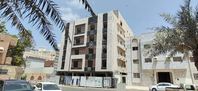 3 Bedroom Apartment for Sale in North Jeddah, Jeddah - For sale, a luxury apartment in Alsalama, north of Jeddah