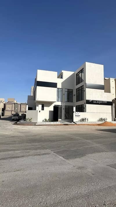 6 Bedroom Villa for Sale in West Riyadh, Riyadh - Villa For Sale in Al Mahdiyah, Riyadh