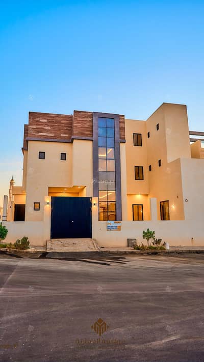 6 Bedroom Villa for Sale in West Riyadh, Riyadh - Villa in West Riyadh，Al Mahdiyah 6 bedrooms 2600000 SAR - 87756689