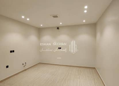 5 Bedroom Floor for Sale in West Riyadh, Riyadh - Property for Sale