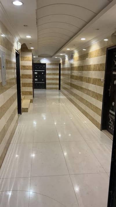 3 Bedroom Floor for Rent in West Riyadh, Riyadh - 4 Bedroom House For Rent in Dhahrat Labn, Riyadh
