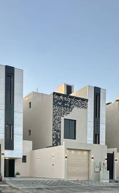 دور 3 غرف نوم للبيع في شرق الرياض، الرياض - طابق للبيع في الرمال، الرياض