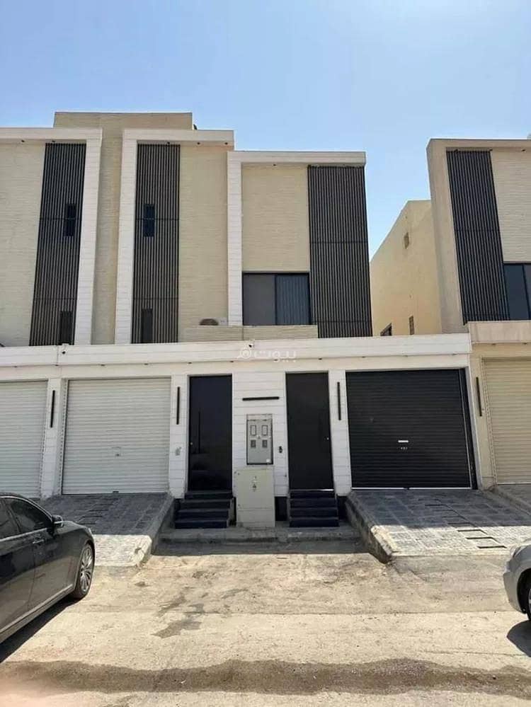 دور للبيع في شارع العزم, حي بدر, مدينة الرياض, منطقة الرياض