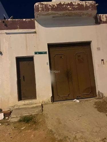 ارض سكنية  للبيع في شرق الرياض، الرياض - أرض تجارية سكنية للبيع – حي المونسية، الرياض
