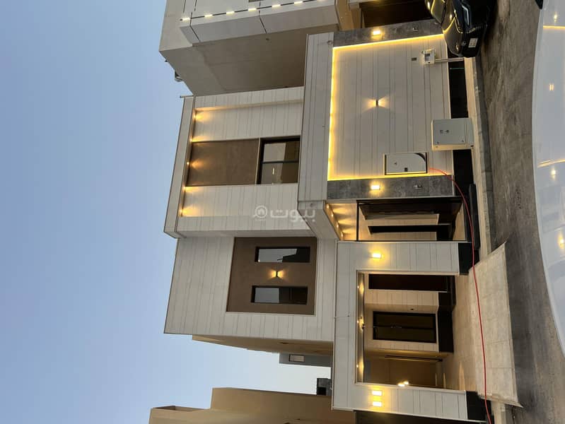 A villa with an internal staircase and an apartment with an area of 286 square meters.