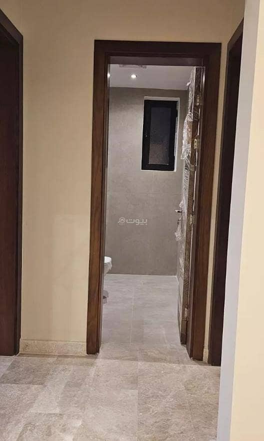 شقة روف مميزة بغرفتين وصالة في حي نشط بمدينة جدة شقة روف مميزة بغرفتين وصالة في حي نشط بمدينة جدة