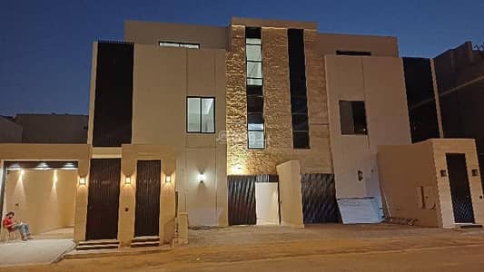 5 Bedroom Floor for Sale in East Riyadh, Riyadh - An upper floor for sale in the Qurtuba neighborhood, excellent location close to services, facilities, vital roads, and near the airport and metro.