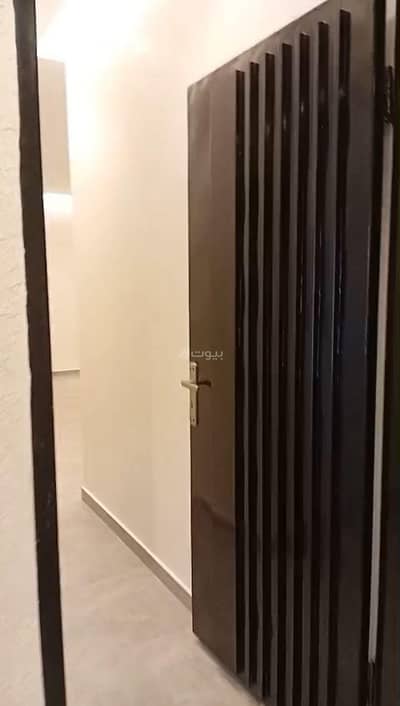 3 Bedroom Floor for Sale in East Riyadh, Riyadh - 5 Bedroom House For Sale in Al Qurtuba, Riyadh