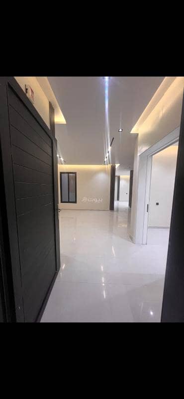 Floor For Sale in Al Faruq, Riyadh