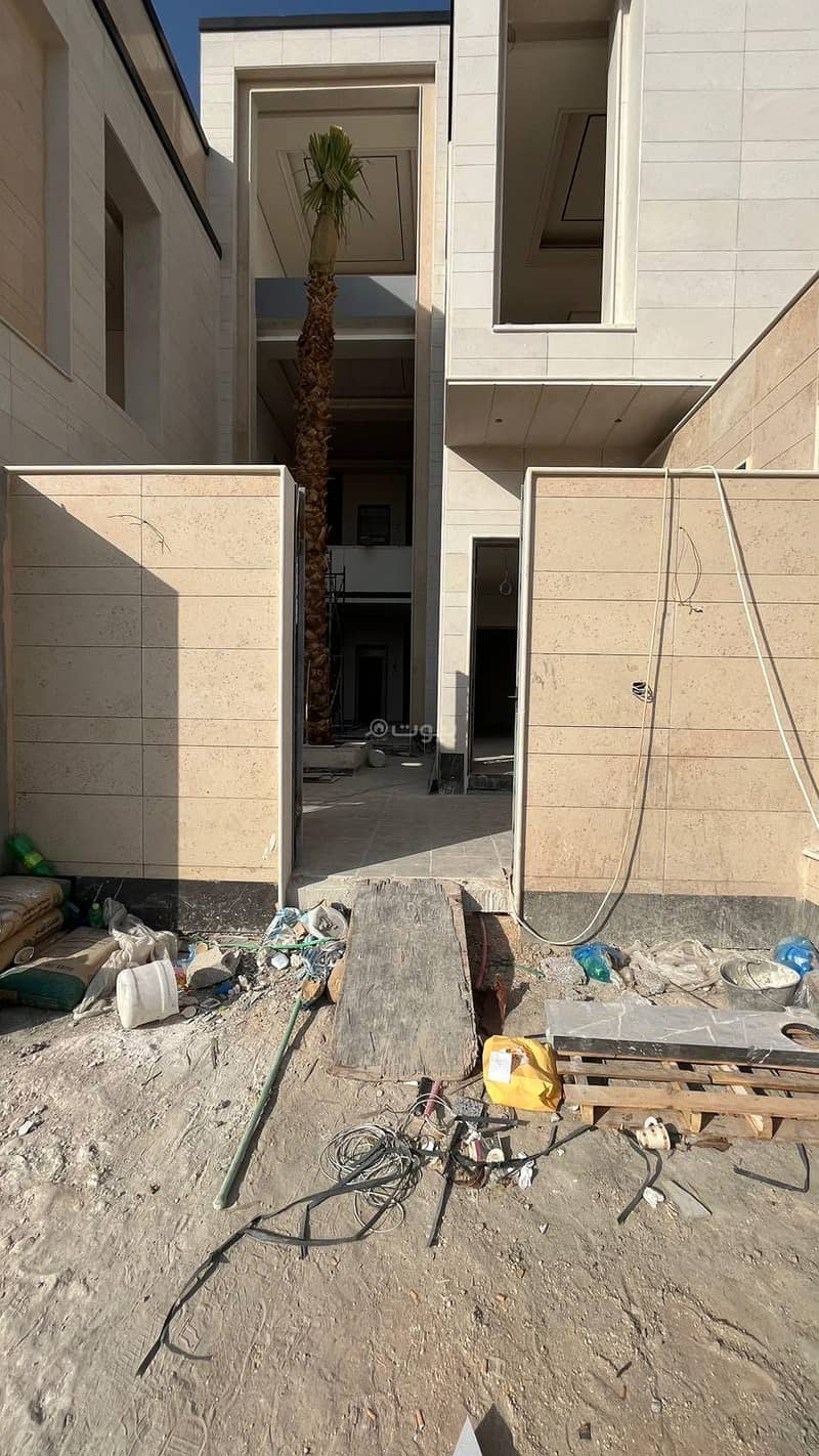 Excellent villa with modern finishing in Al-Mahdeya neighborhood