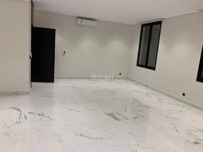 دور 4 غرف نوم للبيع في شمال الرياض، الرياض - دور أول حي العارض