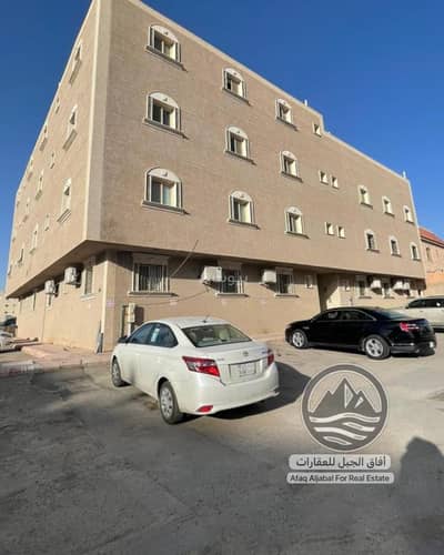 4 Bedroom Flat for Sale in West Riyadh, Riyadh - For sale | A distinctive apartment with a spacious area
