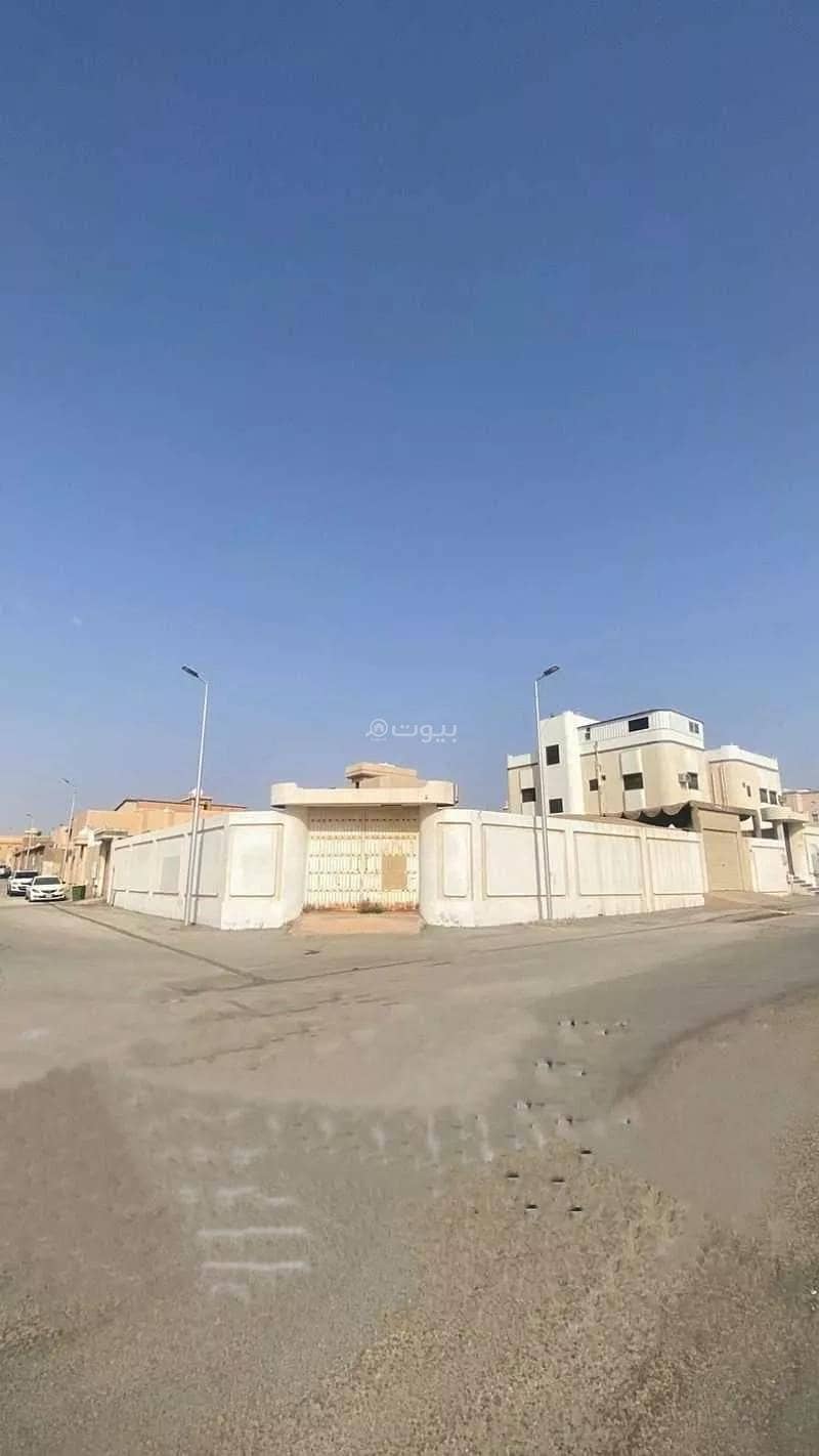 Villa For Sale in Al Ulayya, Unayzah