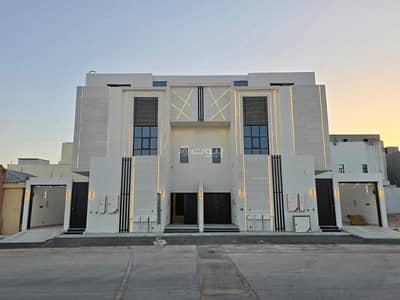 3 Bedroom Floor for Sale in East Riyadh, Riyadh - Excellent ground floor apartment in Al-Maazhiliyah neighborhood next to King Fahd Stadium