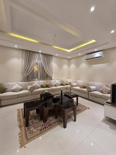 فیلا 5 غرف نوم للايجار في شمال الرياض، الرياض - For rent in a villa in the Al-Sahafa neighborhood. It consists of a hall and a dining area, a lounge and a women's hall, and a room for the elderly. T