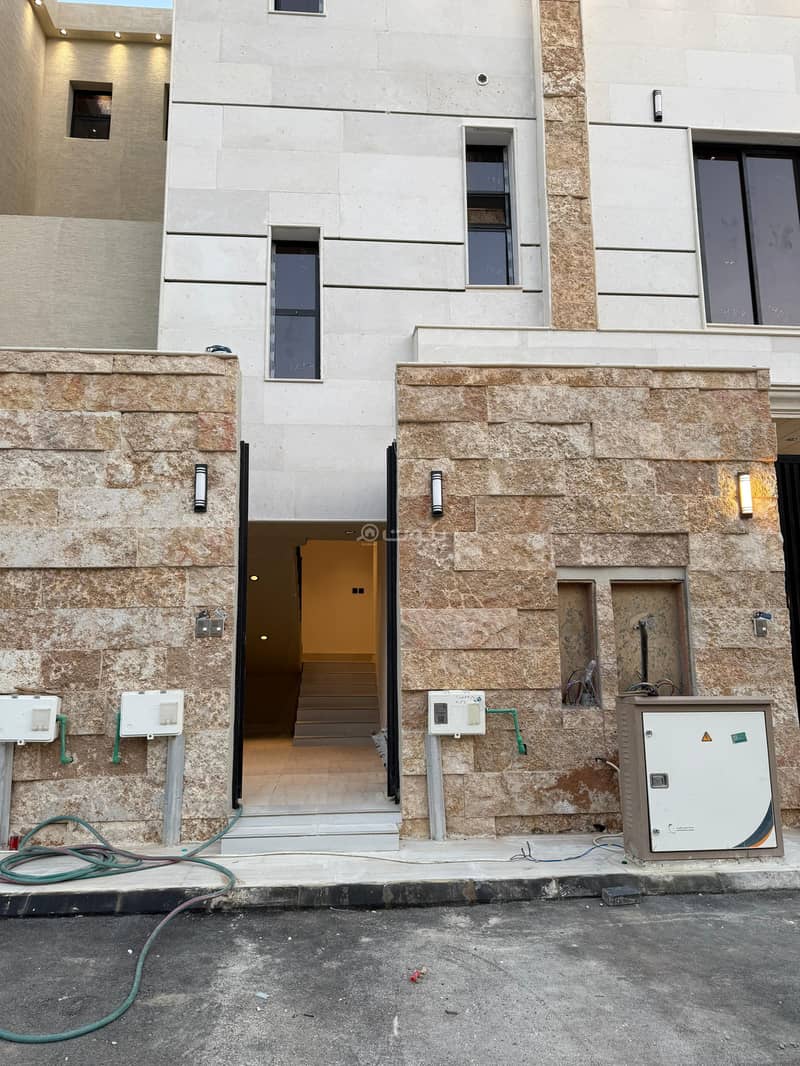 Apartment in East Riyadh，Al Janadriyah 3 bedrooms 570000 SAR - 87764084