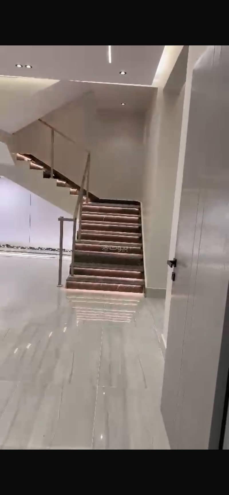 طابق للبيع في الجنادرية، الرياض طابق للبيع في الجنادرية، الرياض