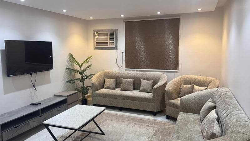 (Al Salam Apartments) a family apartment with three rooms, two bathrooms, and a living room
