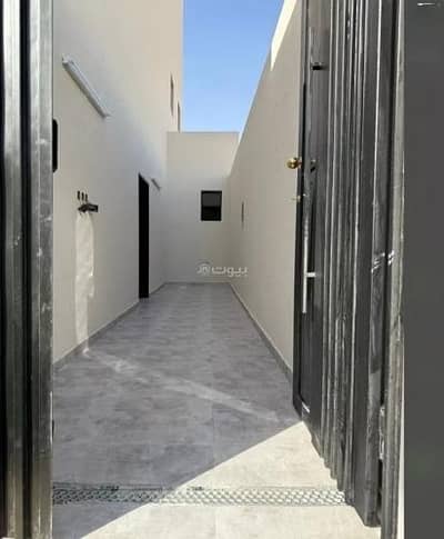 دور 4 غرف نوم للبيع في شرق الرياض، الرياض - دور للبيع في شارع نجا بن الأنجب, حي النسيم الغربي, مدينة الرياض
