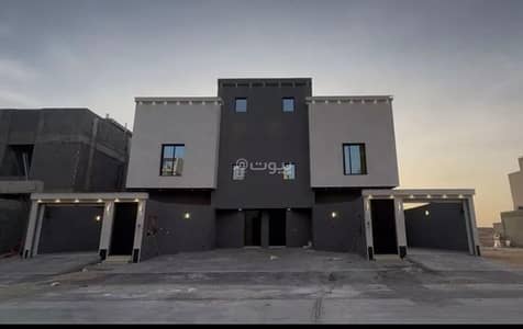 دور 5 غرف نوم للبيع في جنوب الرياض، الرياض - طابق للبيع في عكاظ، الرياض