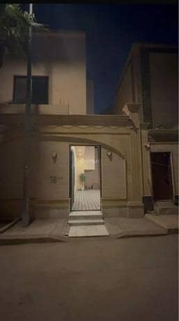5 Bedroom Floor For Sale in Al Nafal, Riyadh