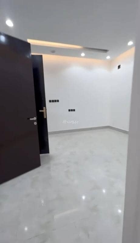 House for sale in Al Remal neighborhood