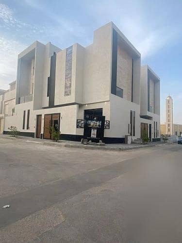 6 Bedroom Villa for Sale in West Riyadh, Riyadh - Villa For Sale in Al Mahdiyah, Riyadh