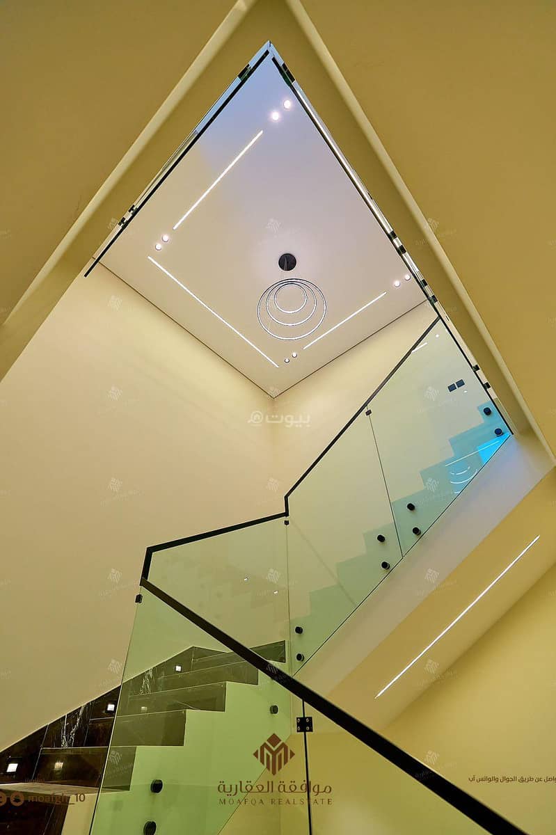 Villa in West Riyadh，Al Mahdiyah 5 bedrooms 1950000 SAR - 87764296