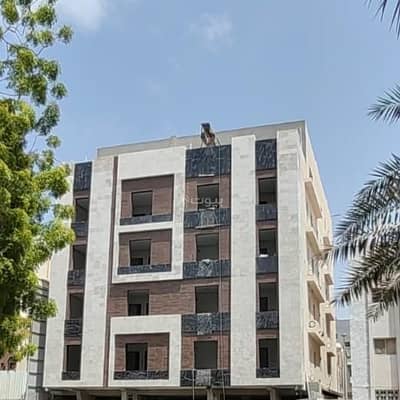 4 Bedroom Apartment for Sale in North Jeddah, Jeddah - 4-room apartment in Al-Salamah neighborhood in front of a park and mosque for sale with immediate vacancy.
