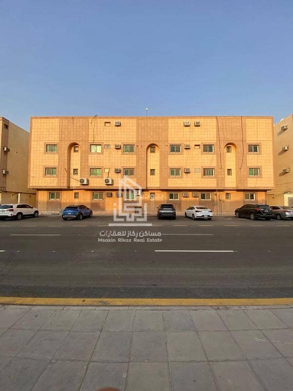Your opportunity to own a renovated apartment in a prime location in the Al-Saada neighborhood!