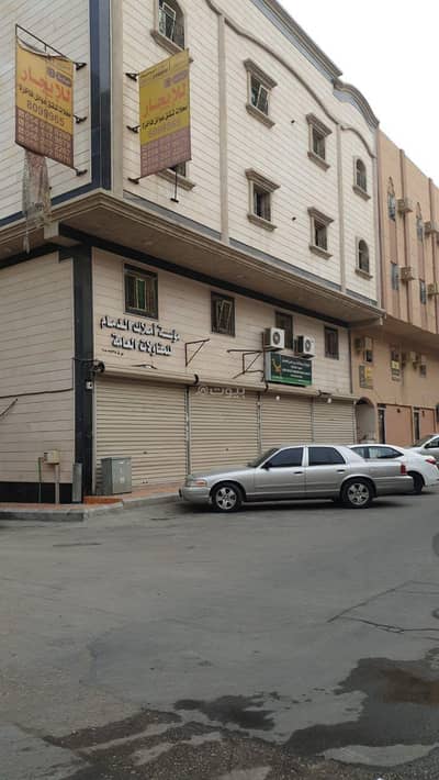 9 Bedroom Residential Building for Sale in Al Badiyah, Dammam - Residential Building For Sale in Al Badiyah, Dammam