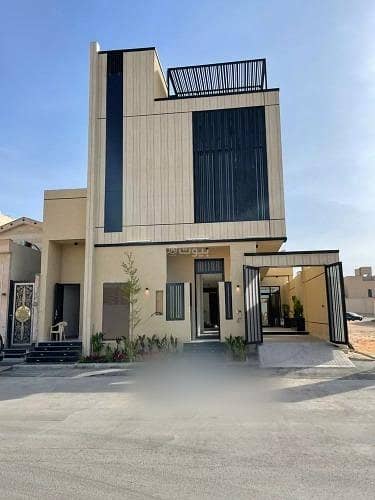 7 Bedroom Villa for Sale in West Riyadh, Riyadh - Villa For Sale in Al Mahdiyah, Riyadh