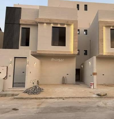 دور 6 غرف نوم للبيع في جنوب الرياض، الرياض - طابق للبيع في بدر، الرياض